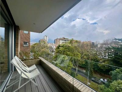 Apartamento de 1 alcoba en venta en Chico Norte, Bogotá, 155 m² · foto 10 de 20