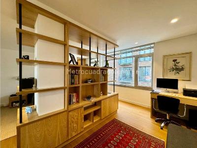 Apartamento de 1 alcoba en venta en Chico Norte, Bogotá, 155 m² · foto 16 de 20