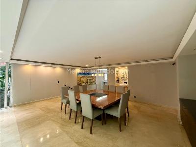 Apartamento en venta en Los Rosales, Bogotá · foto 4 de 15