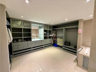 Apartamento en venta en Los Rosales, Bogotá · foto 9 de 15