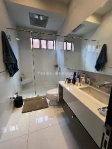 Apartamento en arriendo en Parque El Chico, Bogotá · foto 10 de 17