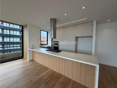 Apartamento de 3 alcobas en venta en La Cabrera, Bogotá, 205 m² · foto 4 de 16