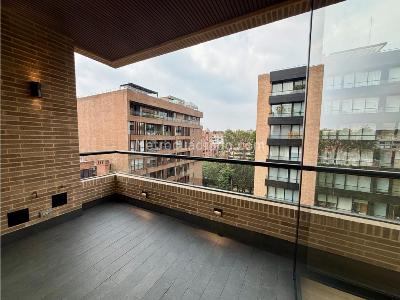 Apartamento de 3 alcobas en venta en La Cabrera, Bogotá, 205 m² · foto 5 de 16