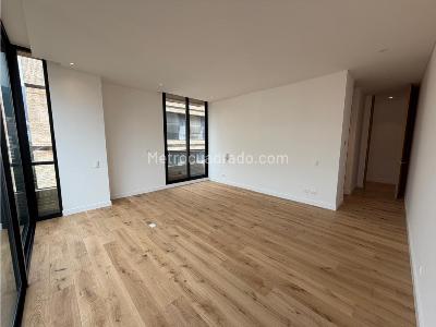 Apartamento de 3 alcobas en venta en La Cabrera, Bogotá, 205 m² · foto 10 de 16