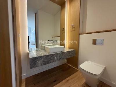 Apartamento de 3 alcobas en venta en La Cabrera, Bogotá, 205 m² · foto 12 de 16