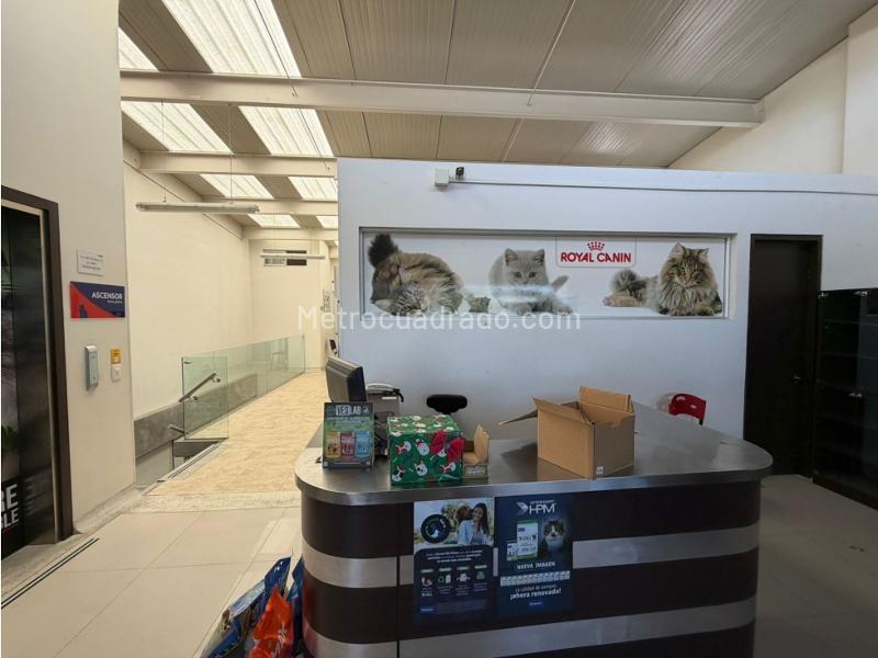 Local Comercial en Arriendo, Prado Veraniego, Bogotá D.C. - Más