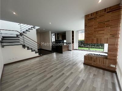Casa en venta en Milla De Oro, Cajicá · foto 2 de 20
