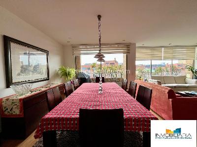 Apartamento de 3 alcobas en venta en Chico Navarra, Bogotá, 200 m² · foto 7 de 20