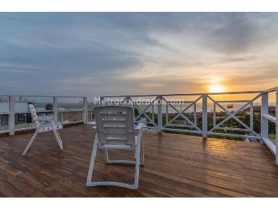 Apartamento de 3 alcobas en venta en Crespo, Cartagena, 44 m² · foto 3 de 9