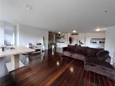 Apartamento en venta en Los Rosales, Bogotá · foto 2 de 4