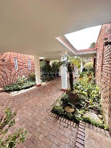 Casa de 4 alcobas en venta en Santa Ana Oriental, Bogotá, 440 m² · foto 12 de 15