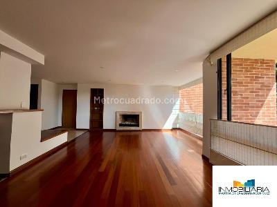 Apartamento en venta en Los Rosales, Bogotá · foto 2 de 19