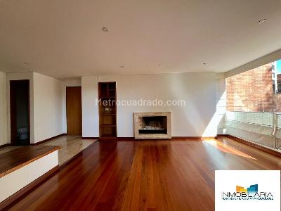 Apartamento en venta en Los Rosales, Bogotá · foto 3 de 19