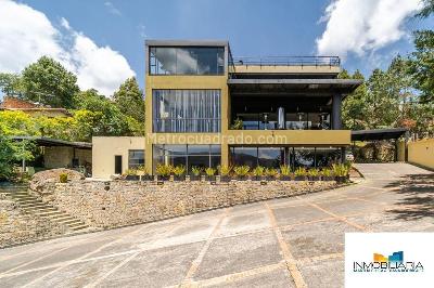 Casa de 5 alcobas en venta en Sikasue, La Calera, 1600 m² · foto 2 de 20