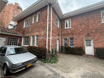 Casa de 3 alcobas en venta en El Nogal, Bogotá, 313 m² · foto 8 de 14