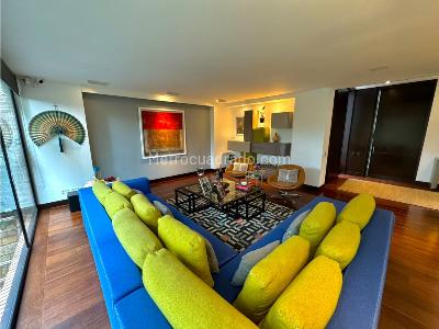 Casa de 4 alcobas en venta en Santa Ana Oriental, Bogotá, 570 m² · foto 3 de 20
