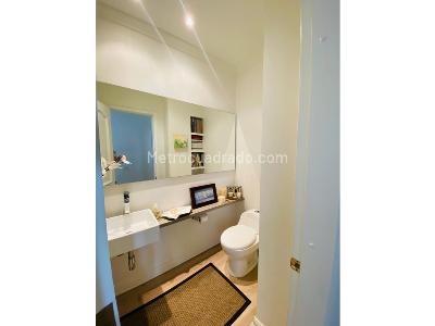Apartamento de 3 alcobas en venta en Santa Ana Oriental, Bogotá, 195 m² · foto 12 de 14
