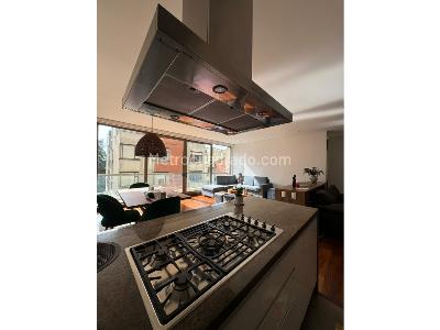Apartamento de 3 alcobas en venta en El Refugio, Bogotá, 140 m² · foto 7 de 8