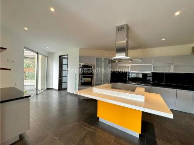 Casa en venta en Usaquen, Bogotá · foto 6 de 20