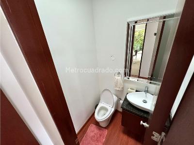 Casa de 3 alcobas en venta en Via La Calera, Bogotá, 320 m² · foto 6 de 20