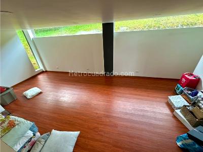 Casa de 3 alcobas en venta en Via La Calera, Bogotá, 320 m² · foto 8 de 20