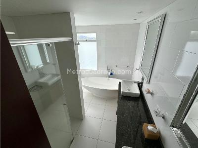 Casa de 3 alcobas en venta en Via La Calera, Bogotá, 320 m² · foto 11 de 20