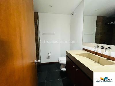 Apartamento de 1 alcoba en arriendo en Los Rosales, Bogotá, 110 m² · foto 17 de 17