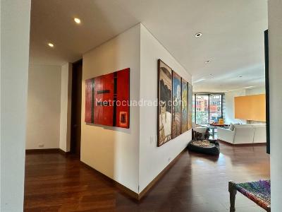Apartamento en venta en Los Rosales, Bogotá · foto 11 de 20