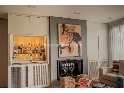Apartamento de 2 alcobas en venta en Chico Norte, Bogotá, 165 m² · foto 3 de 20