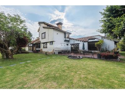 Casa de 5 alcobas en venta en Guaymaral, Bogotá, 700 m² · foto 3 de 20