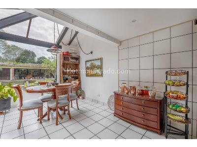 Casa de 5 alcobas en venta en Guaymaral, Bogotá, 700 m² · foto 9 de 20