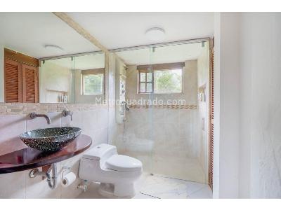 Casa de 5 alcobas en venta en Guaymaral, Bogotá, 700 m² · foto 17 de 20