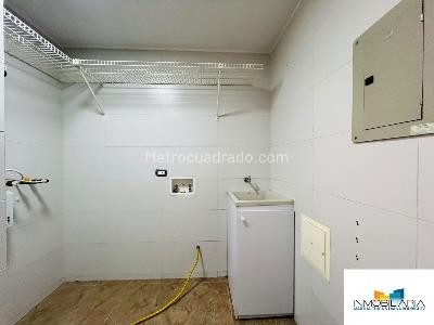 Apartamento de 1 alcoba en arriendo en El Batan, Bogotá, 56 m² · foto 8 de 14