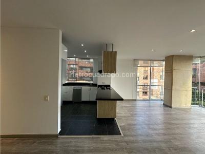Apartamento en venta en Los Rosales, Bogotá · foto 5 de 16