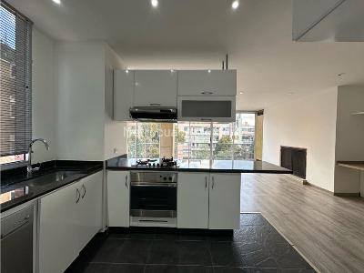 Apartamento en venta en Los Rosales, Bogotá · foto 6 de 16