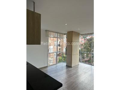 Apartamento en venta en Los Rosales, Bogotá · foto 14 de 16