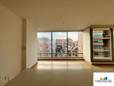 Apartamento de 2 alcobas en venta en Chico Norte, Bogotá, 87 m² · foto 9 de 20