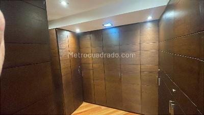 Apartamento en venta en Chico Alto, Bogotá · foto 7 de 11