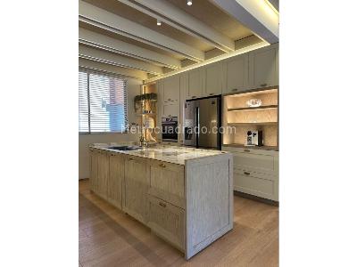 Apartamento de 3 alcobas en venta en Rosales Bajo, Bogotá, 200 m² · foto 7 de 20