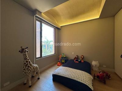 Apartamento de 3 alcobas en venta en Rosales Bajo, Bogotá, 200 m² · foto 17 de 20