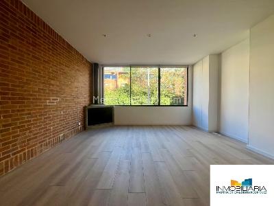 Casa en arriendo en Chico, Bogotá · foto 2 de 20