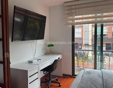 Apartamento de 1 alcoba en arriendo en Chico Parque De La 93, Bogotá, 45 m² · foto 2 de 8