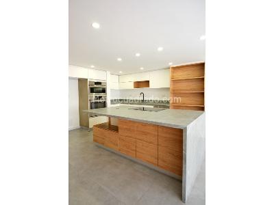 Apartamento de 3 alcobas en venta en Chico Norte, Bogotá, 280 m² · foto 5 de 20