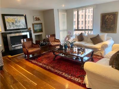 Apartamento de 4 alcobas en venta en Chico Norte, Bogotá, 400 m² · foto 4 de 17
