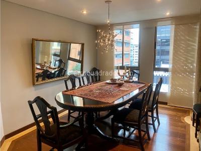 Apartamento de 4 alcobas en venta en Chico Norte, Bogotá, 400 m² · foto 8 de 17