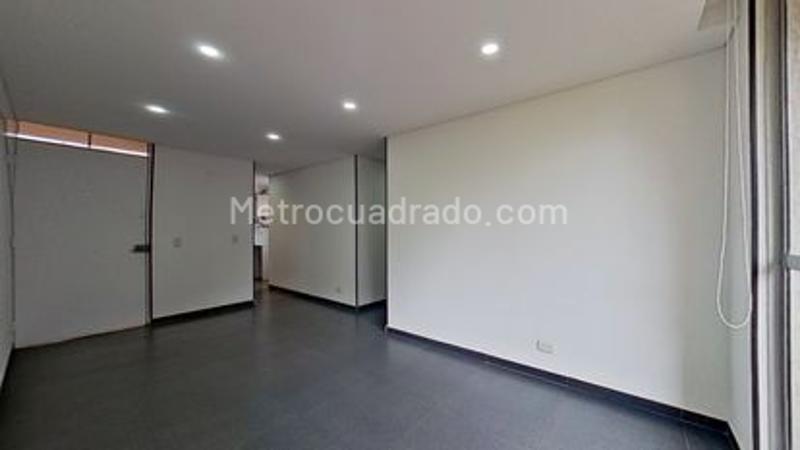 Piso – Cajicá, Calahorra - Más