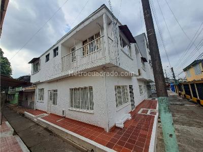 Casas en Venta en La Esperanza, Villavicencio - Vivienda Nueva y Usada