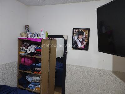 Casa de 5 alcobas en venta en Centro Fontibon, Bogotá, 300 m² · foto 10 de 20