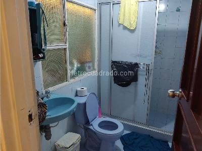 Casa de 5 alcobas en venta en Centro Fontibon, Bogotá, 300 m² · foto 13 de 20
