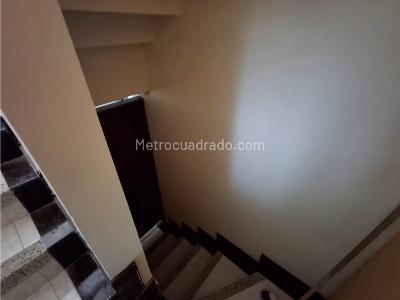 Casa de 5 alcobas en venta en La Granja, Tunja, 190 m² · foto 2 de 20
